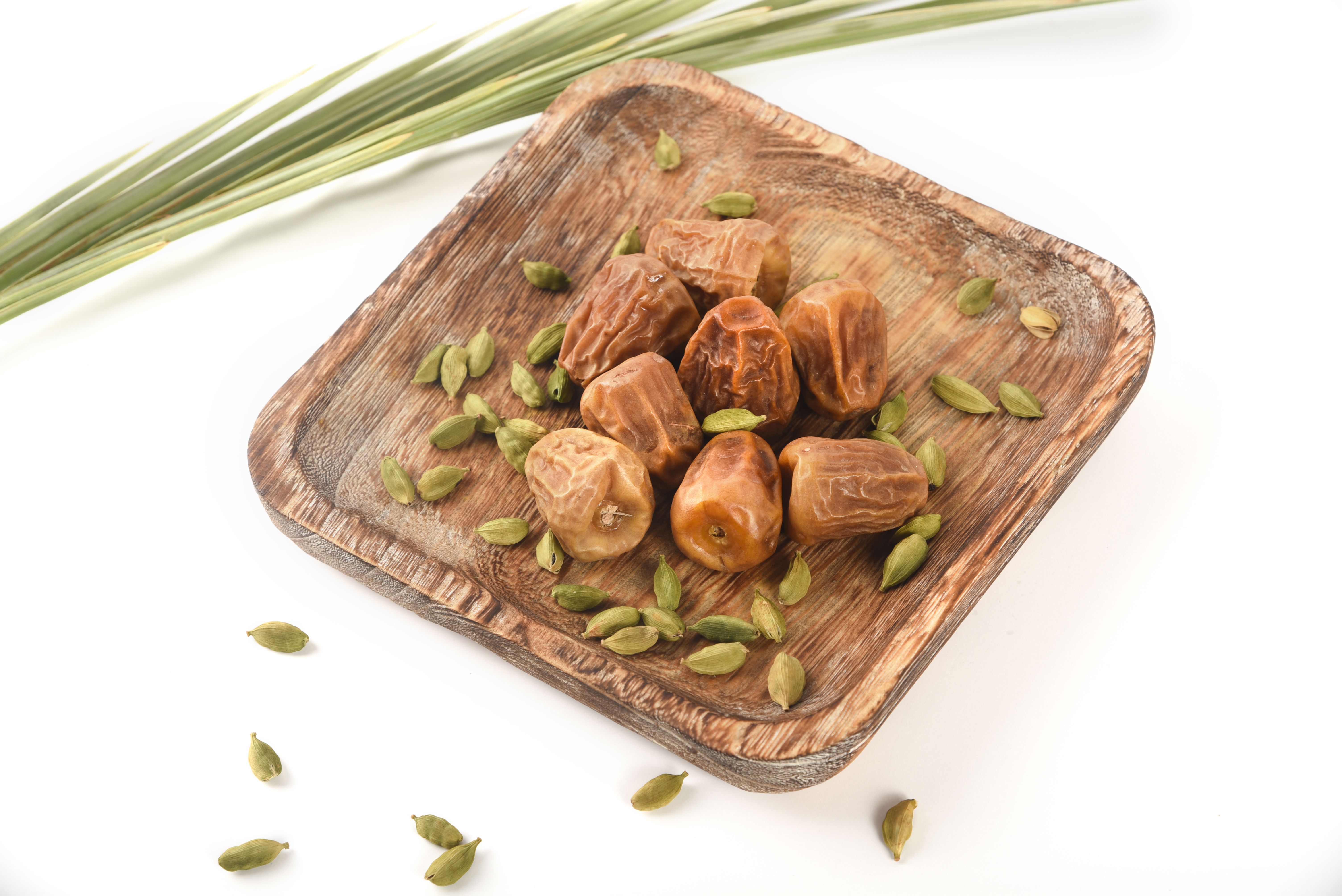 string of fresh dates