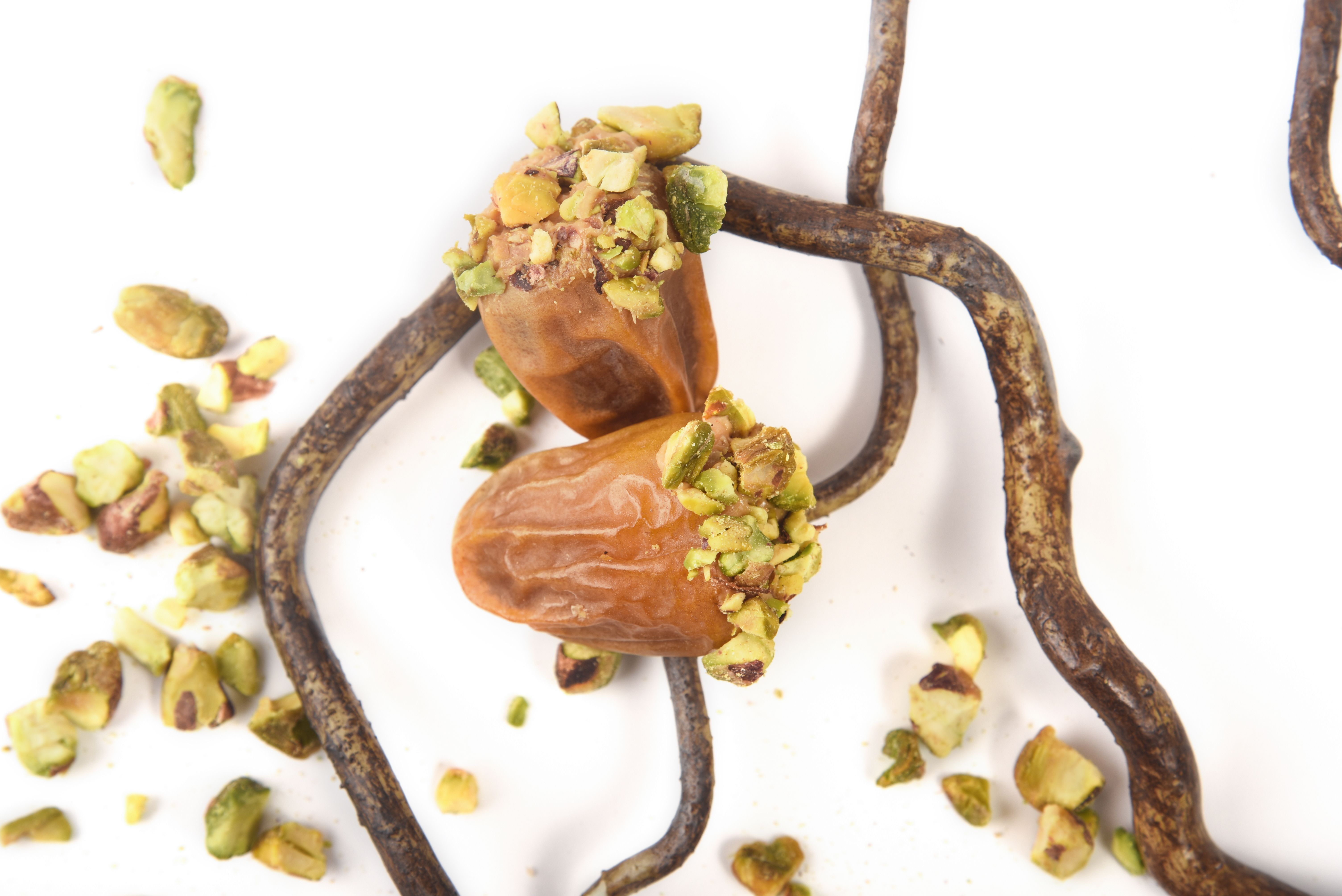string of fresh dates